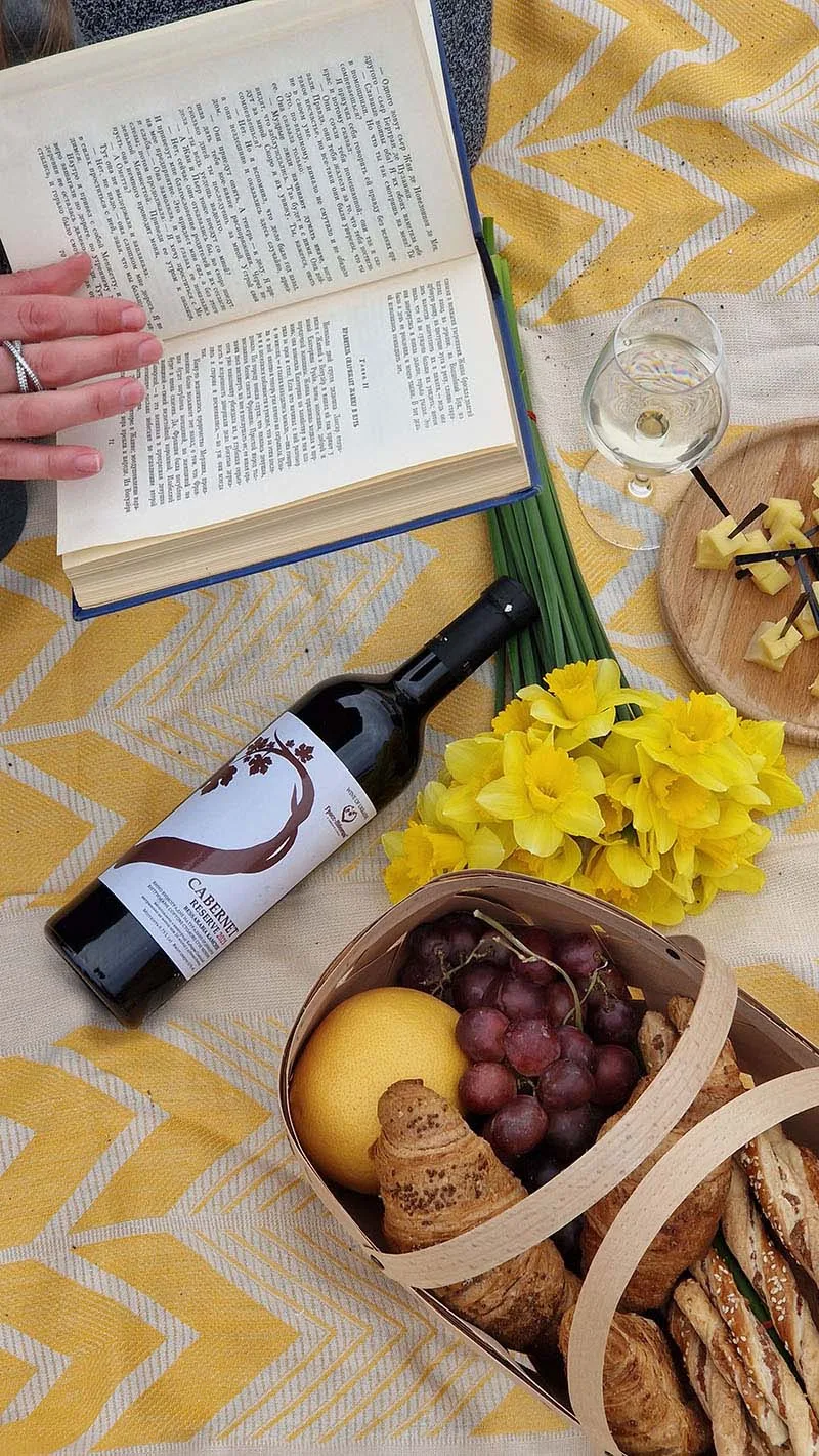 Wine Brunch на побережье Одессы